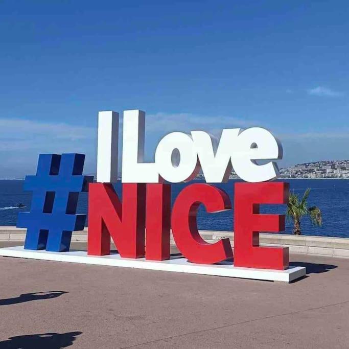 Nice Riviera Fabulous Seaside Apartment With 3 Bedrooms Exterior photo